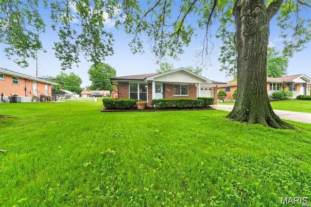 $259,900 | 9928 Bonton Drive, Affton, MO 63123