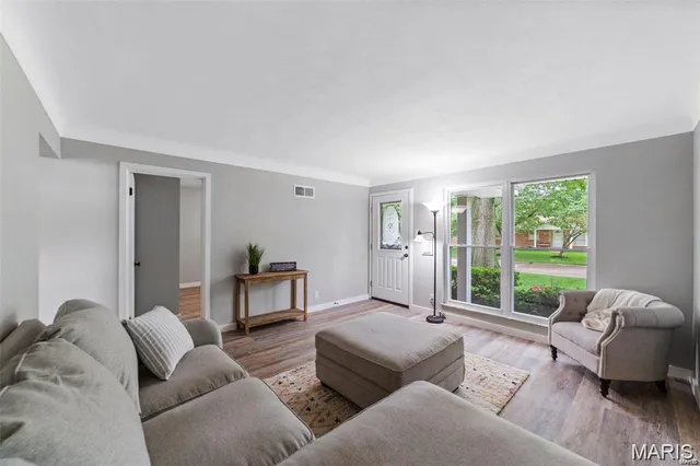 $259,900 | 9928 Bonton Drive, Affton, MO 63123