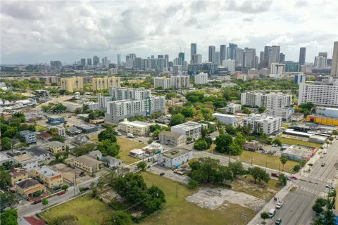 $5,100,000 | 761 Northwest 1st Street, Miami, FL 33128
