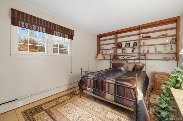 $875,000 | 15 Marget Ann Lane, Montebello, NY 10901