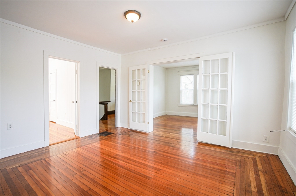 11-13 Newman Street, Unit 3 Springfield, MA 01105 - Photo 12 of 17