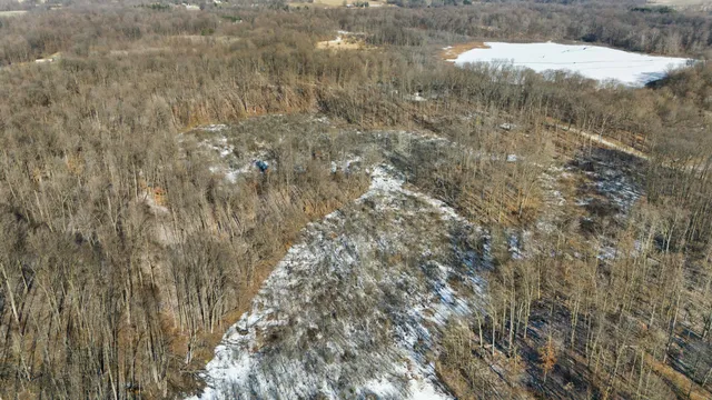 $995,000 | 1936 East Clear Lake Road, Buchanan, MI 49107