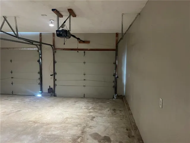 $265,000 | 21414 155th Street, Pattonsburg, MO 64670