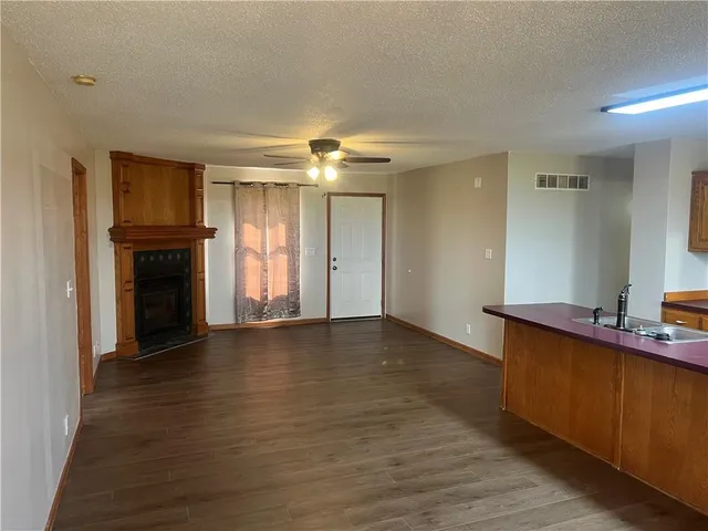 $265,000 | 21414 155th Street, Pattonsburg, MO 64670