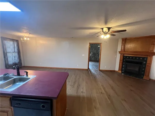 $265,000 | 21414 155th Street, Pattonsburg, MO 64670