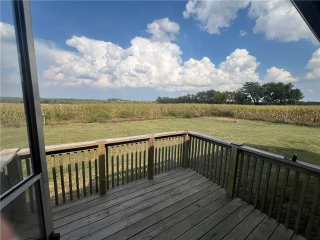 $265,000 | 21414 155th Street, Pattonsburg, MO 64670