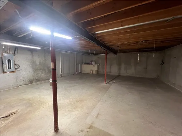 $254,500 | 21414 155th Street, Pattonsburg, MO 64670