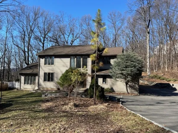$4,300 | 102 Drakestown Road, Hackettstown, NJ 07840