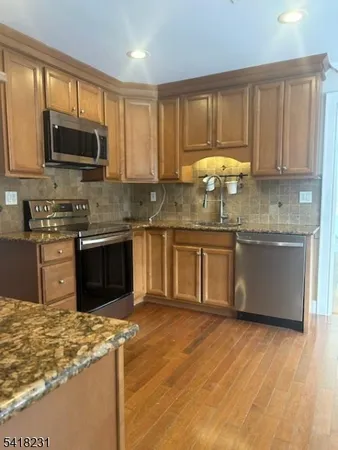$4,300 | 102 Drakestown Road, Hackettstown, NJ 07840