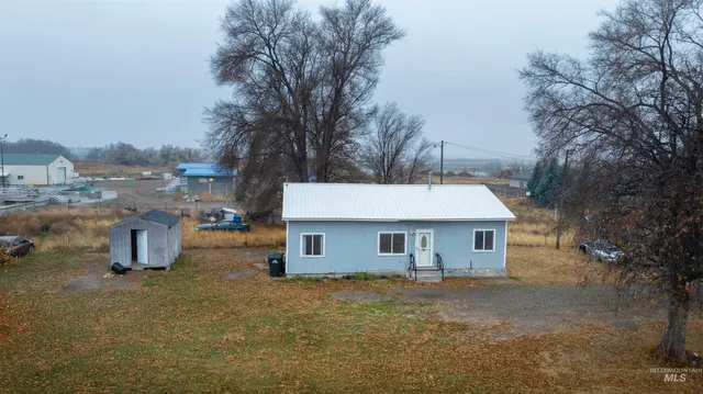 $210,000 | 1410 S Street, Heyburn, ID 83336