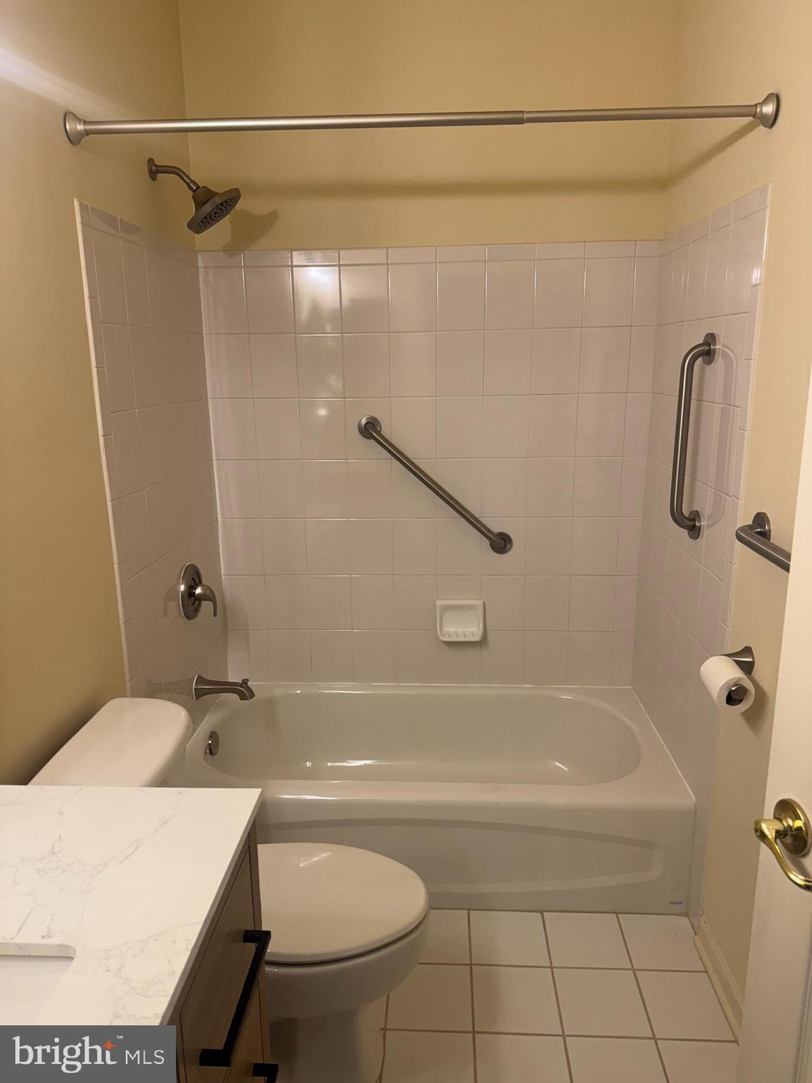 113 Kyle Way Ewing, NJ 08628 - Photo 15 of 25 a bathroom with a sink a toilet and shower