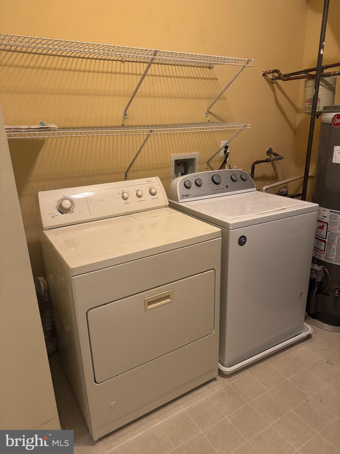 113 Kyle Way Ewing, NJ 08628 - Photo 3 of 25 a utility room with dryer and washer