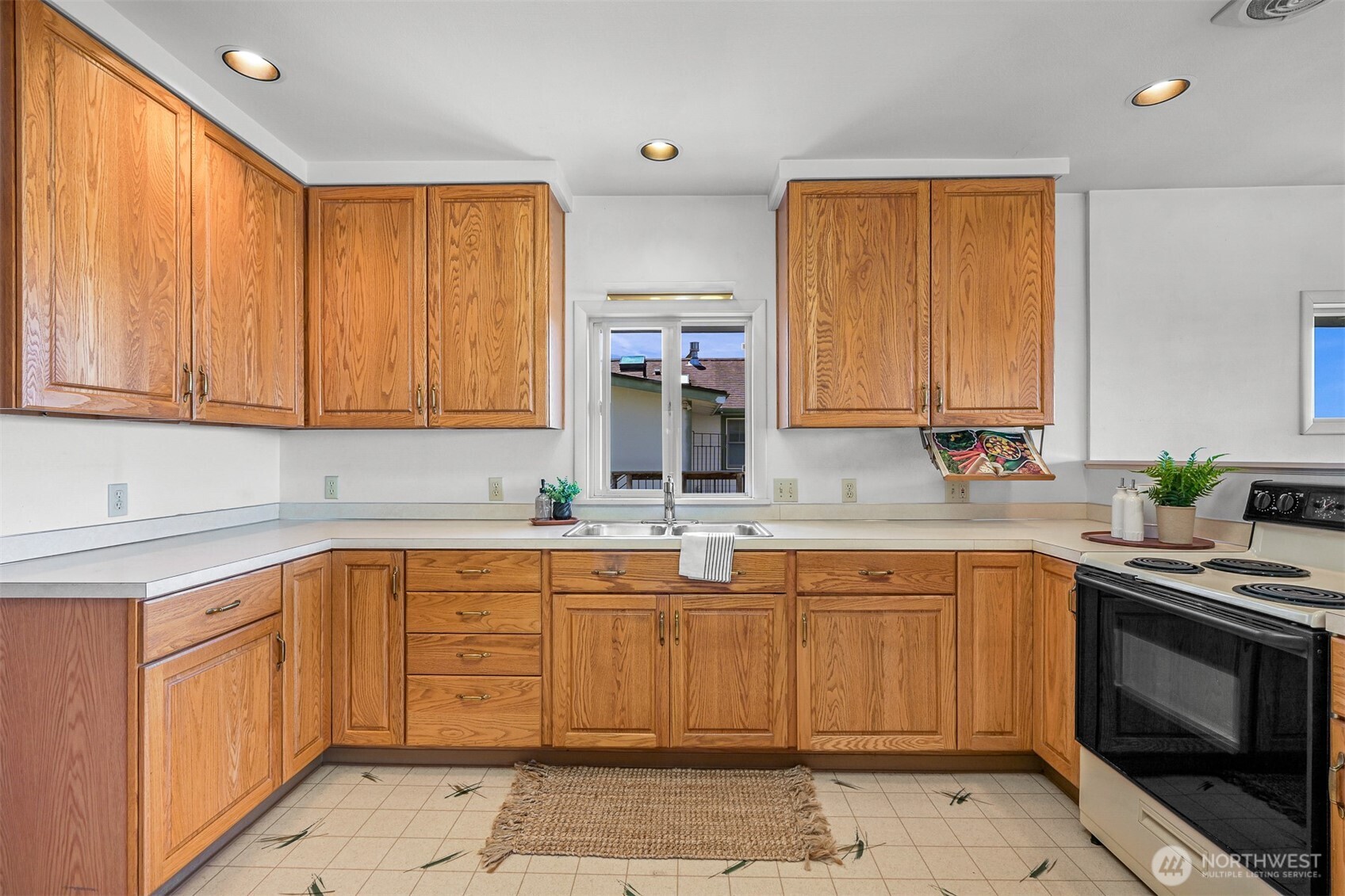 1016 12th Street Bellingham, WA 98225 - Photo 18 of 40
