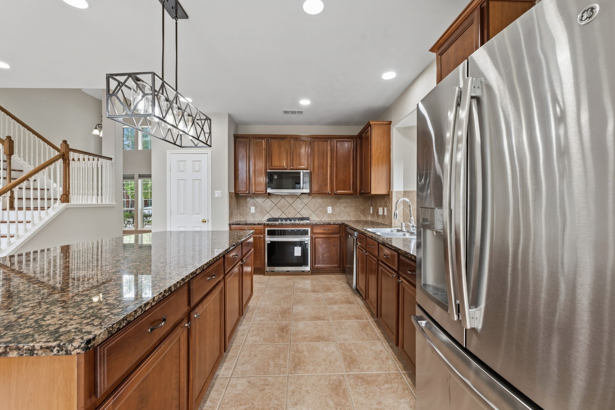 25043 Rising Hills Court Porter, TX 77365 - Photo 15 of 36