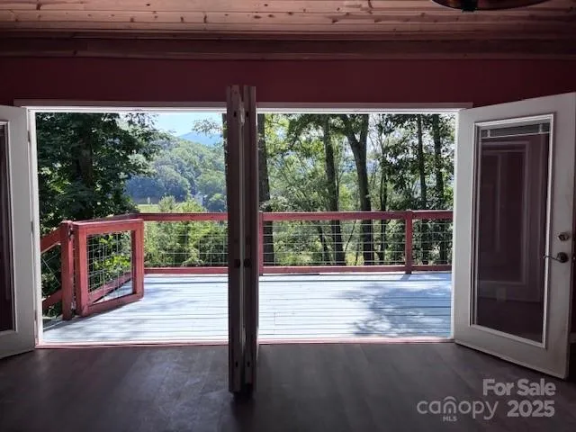 $799,000 | 28 Wake Street, Waynesville, NC 28786