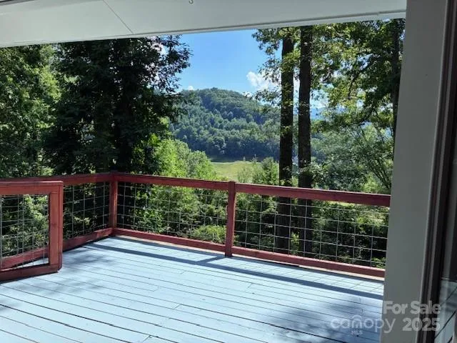 $799,000 | 28 Wake Street, Waynesville, NC 28786