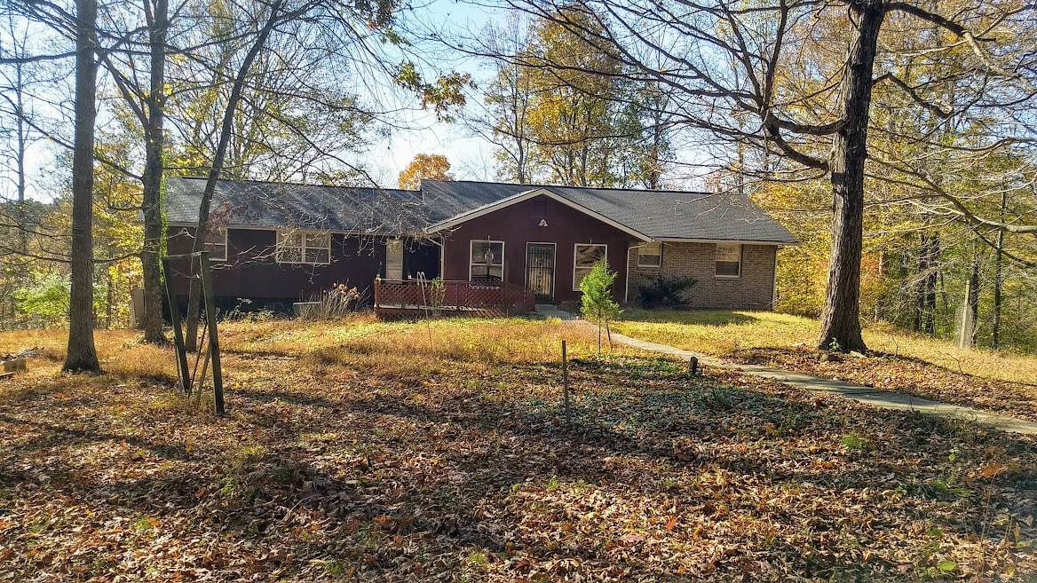 815 Sherwood Road Mitchell, IN 47446 - Photo 1 of 12