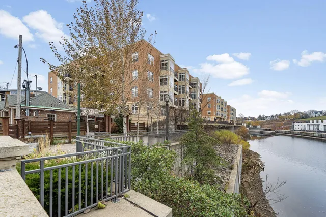 $269,900 | 1925 North Water Street, Unit 409, Milwaukee, WI 53202