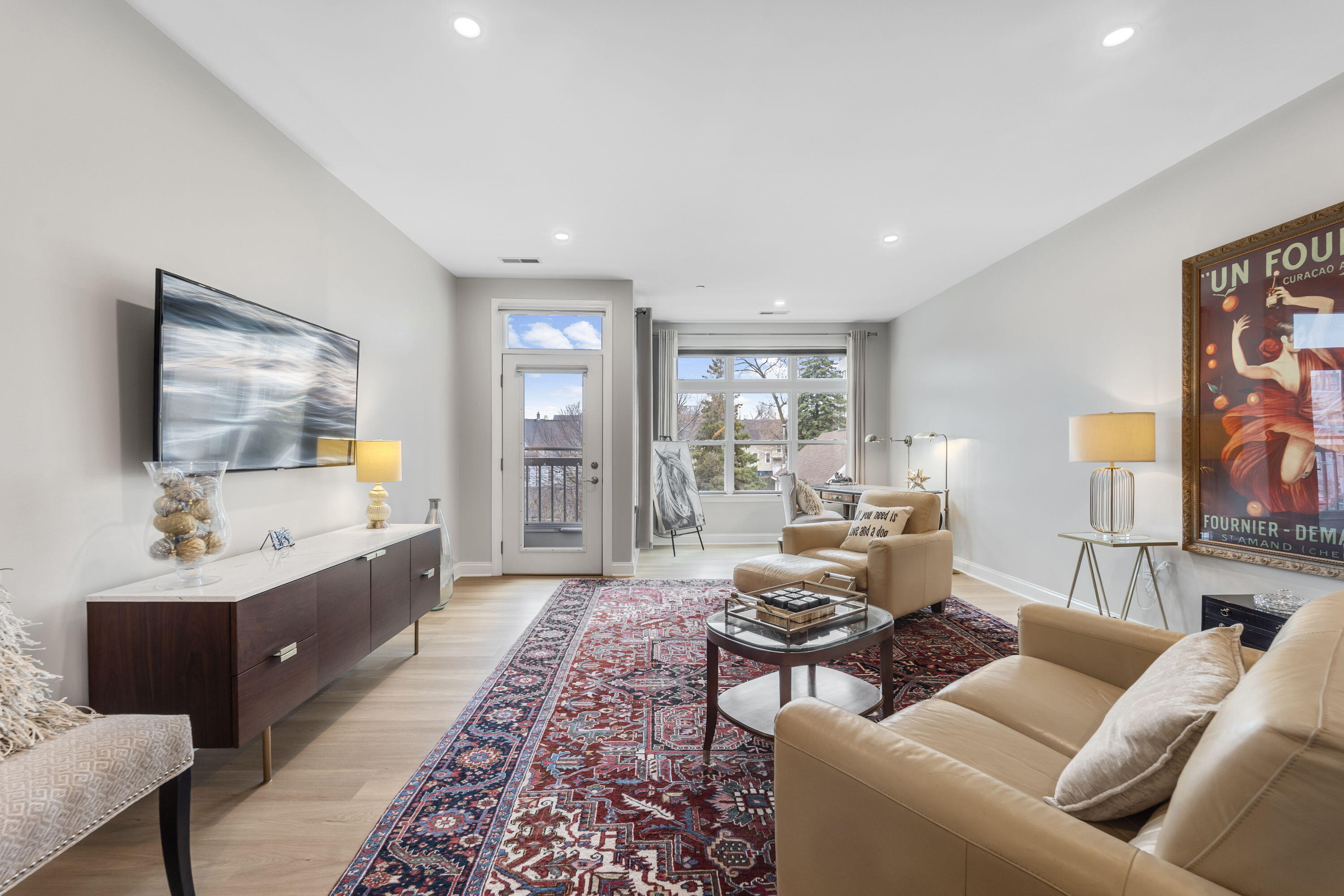 1925 North Water Street, Unit 409 Milwaukee, WI 53202 - Photo 4 of 17 Living Room