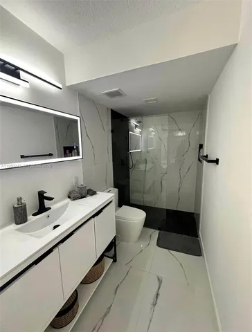 $2,800 | 9706 Hammocks Boulevard, Unit 10333, Miami, FL 33196