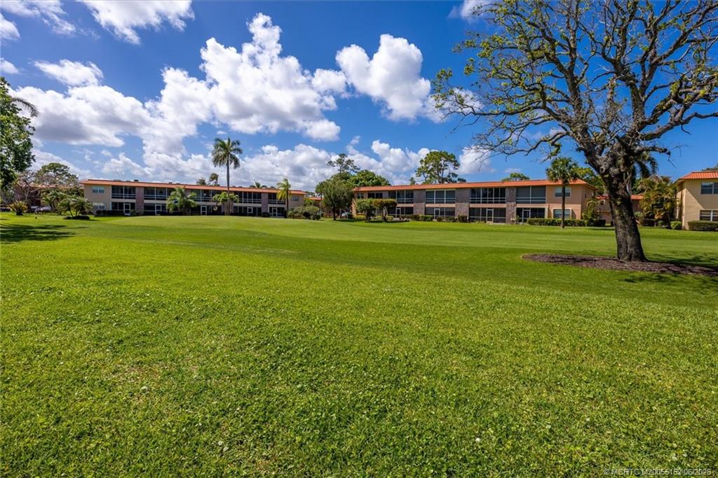 1943 Southwest Palm City Road, Unit 22D Stuart, FL 34994 - Photo 2 of 26 Community Golf Course