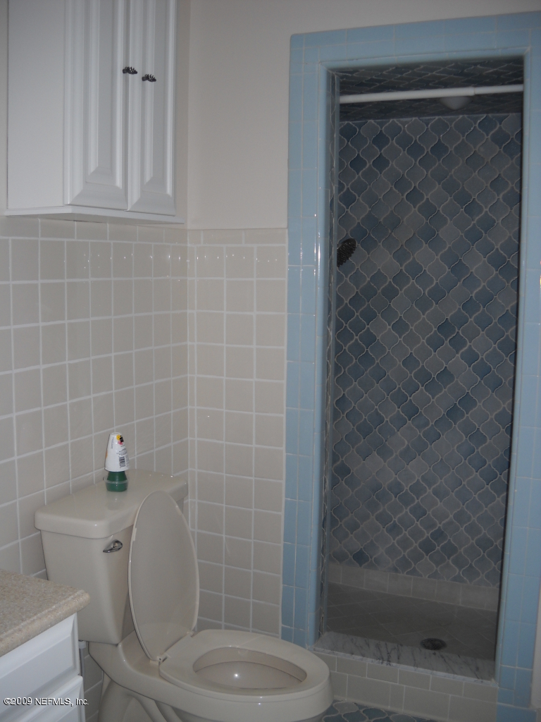 2624 Jewell Road Jacksonville, FL 32216 - Photo 11 of 16 Master Bathroom