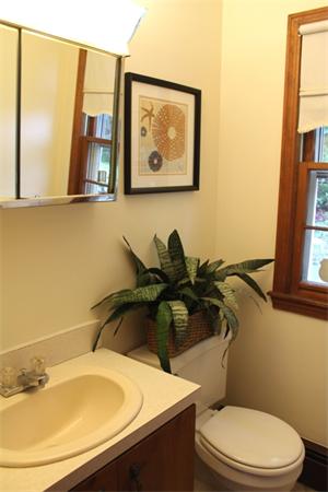76 Indian Road Waltham, MA 02451 - Photo 11 of 18 Gallery Image 11