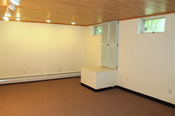 76 Indian Road Waltham, MA 02451 - Photo 15 of 18 Gallery Image 15