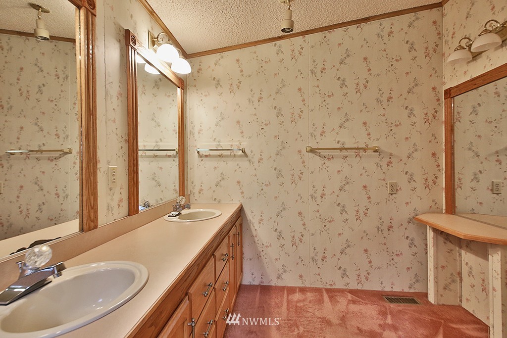 5014 Crawford Road Langley, WA 98260 - Photo 12 of 24 Gallery Image 12