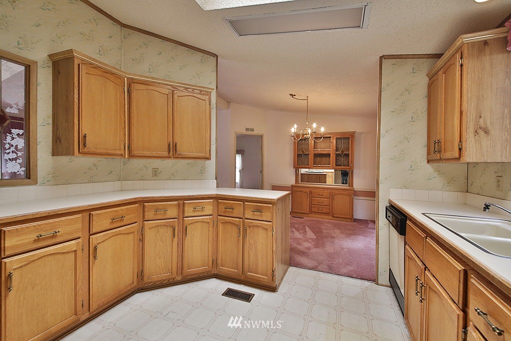 5014 Crawford Road Langley, WA 98260 - Photo 8 of 24 Gallery Image 8