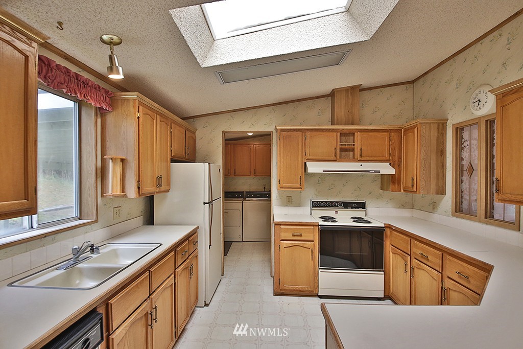 5014 Crawford Road Langley, WA 98260 - Photo 9 of 24 Gallery Image 9