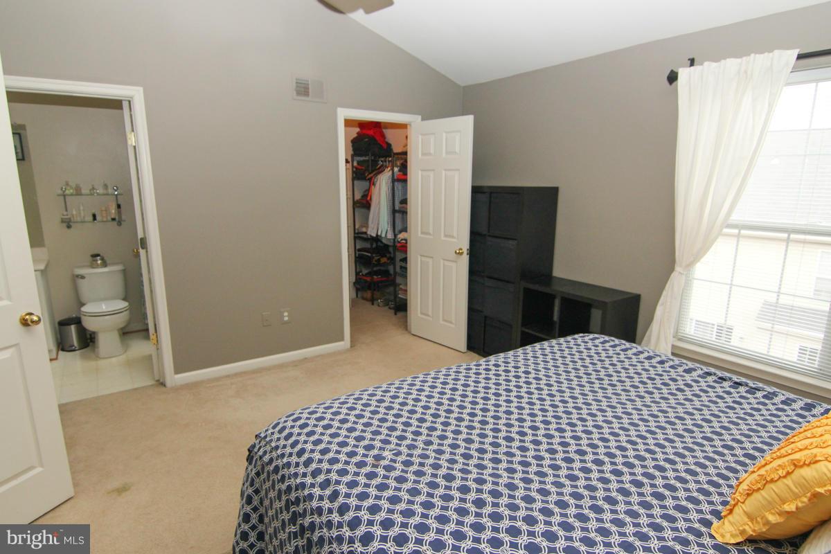 636 Howards Loop Annapolis, MD 21401 - Photo 18 of 29 Bedroom (Master)