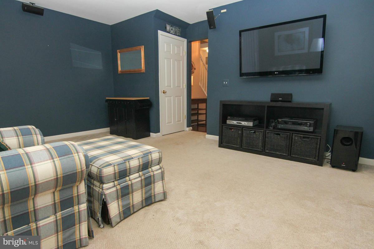 636 Howards Loop Annapolis, MD 21401 - Photo 3 of 29 Basement