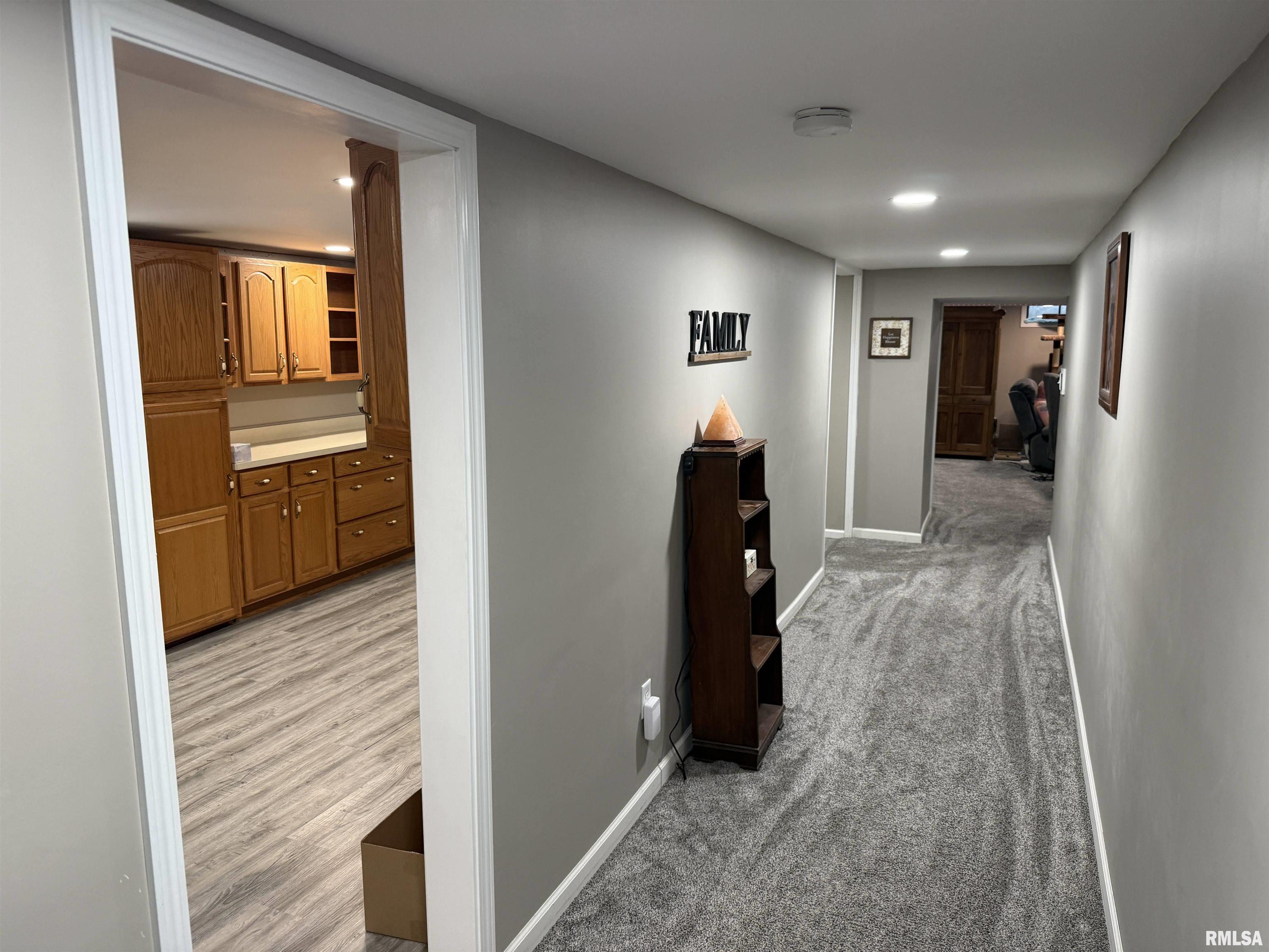 329 West Ridgemont Road Peoria, IL 61614 - Photo 47 of 69 Gallery Image 47
