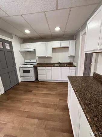 $1,300 | 702 Leray Street, Watertown, NY 13601