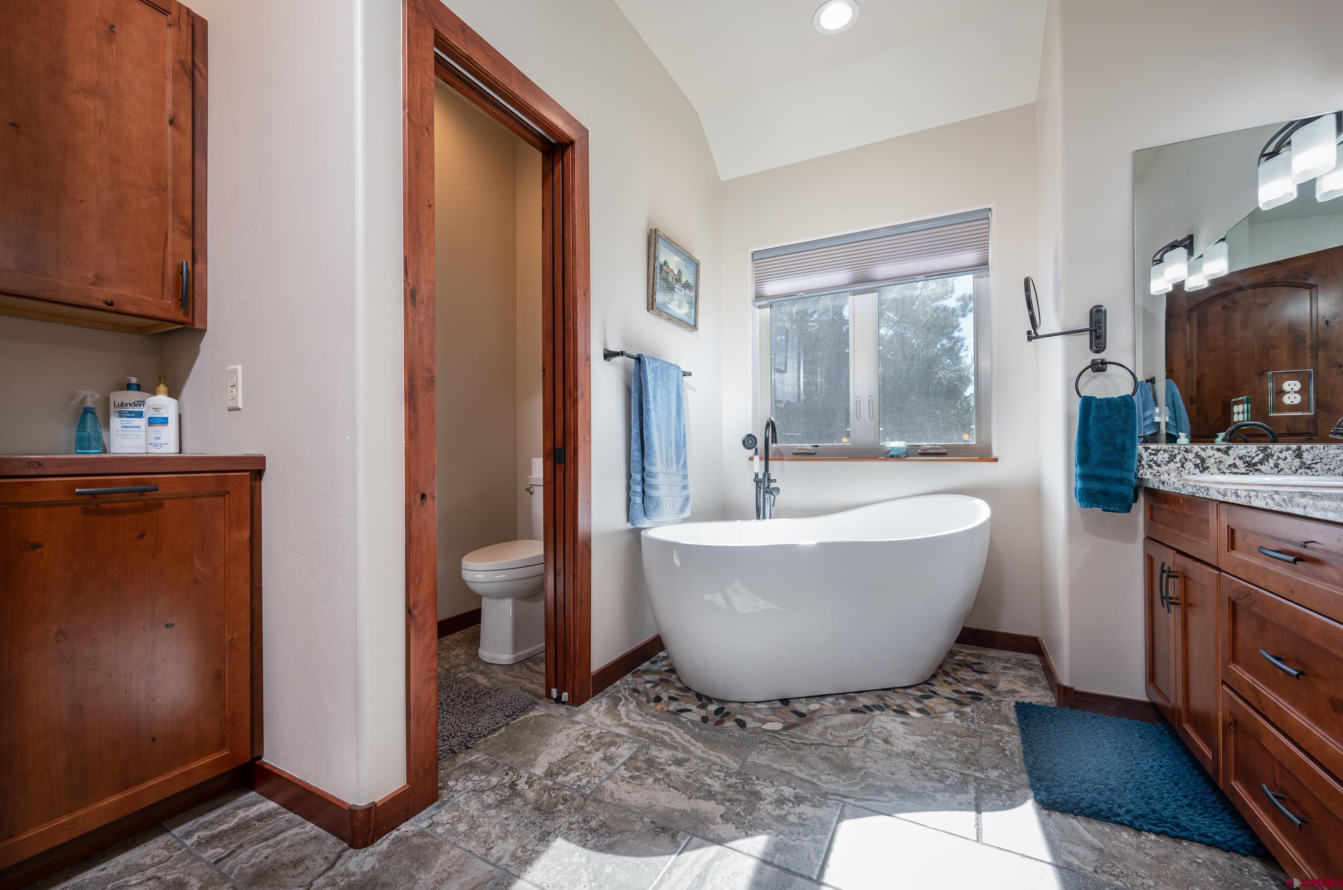 180 Ridge Road Durango, CO 81303 - Photo 17 of 35 a room with table and chairs