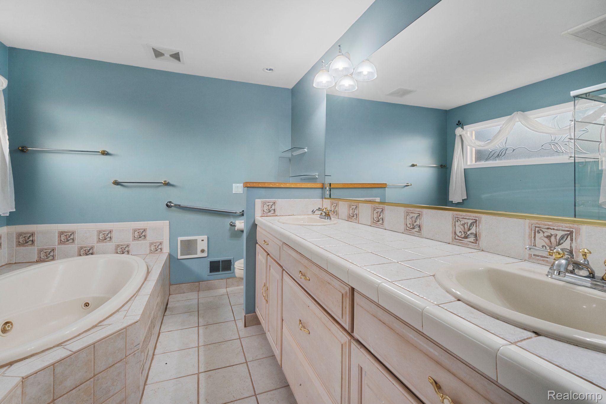 4755 Pelton Road Clarkston, MI 48346 - Photo 19 of 32 Gallery Image 19