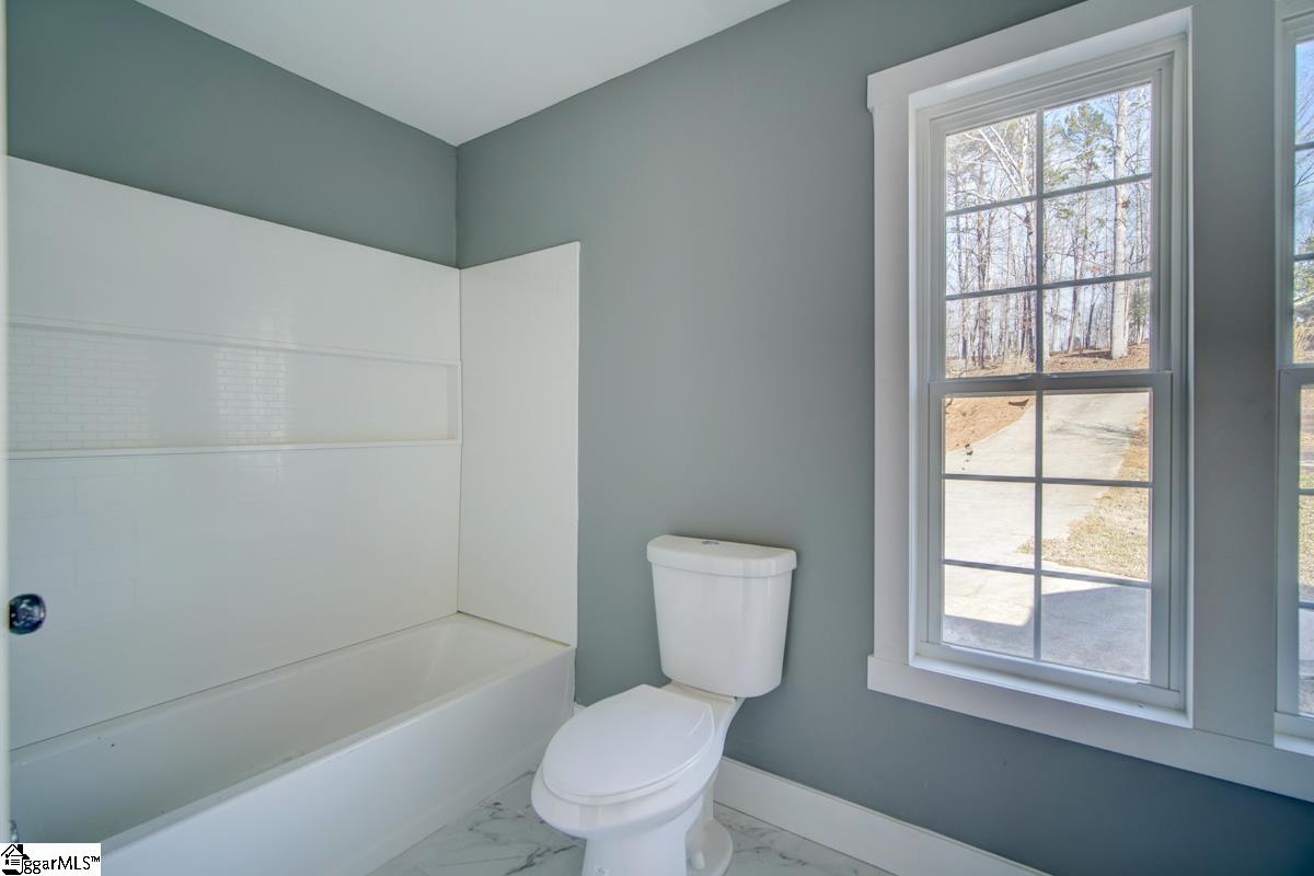 190 Spring Point Drive Easley, SC 29640 - Photo 28 of 36