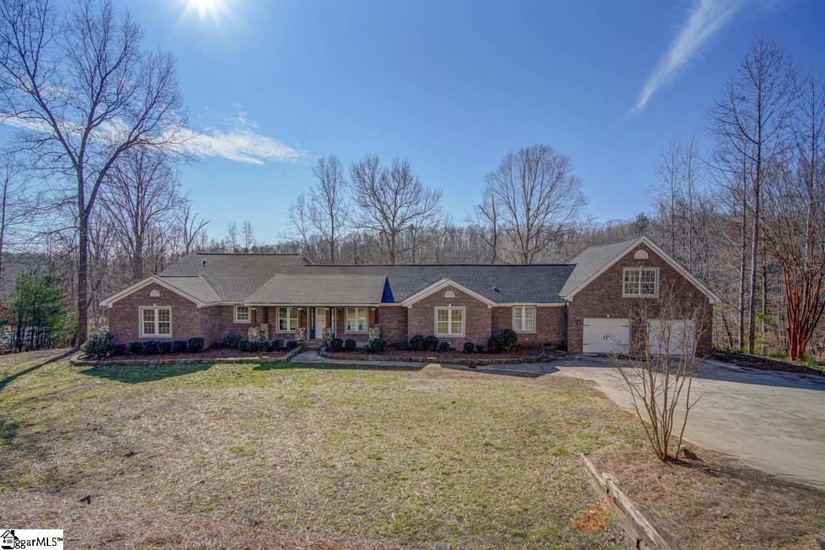 190 Spring Point Drive Easley, SC 29640 - Photo 4 of 36