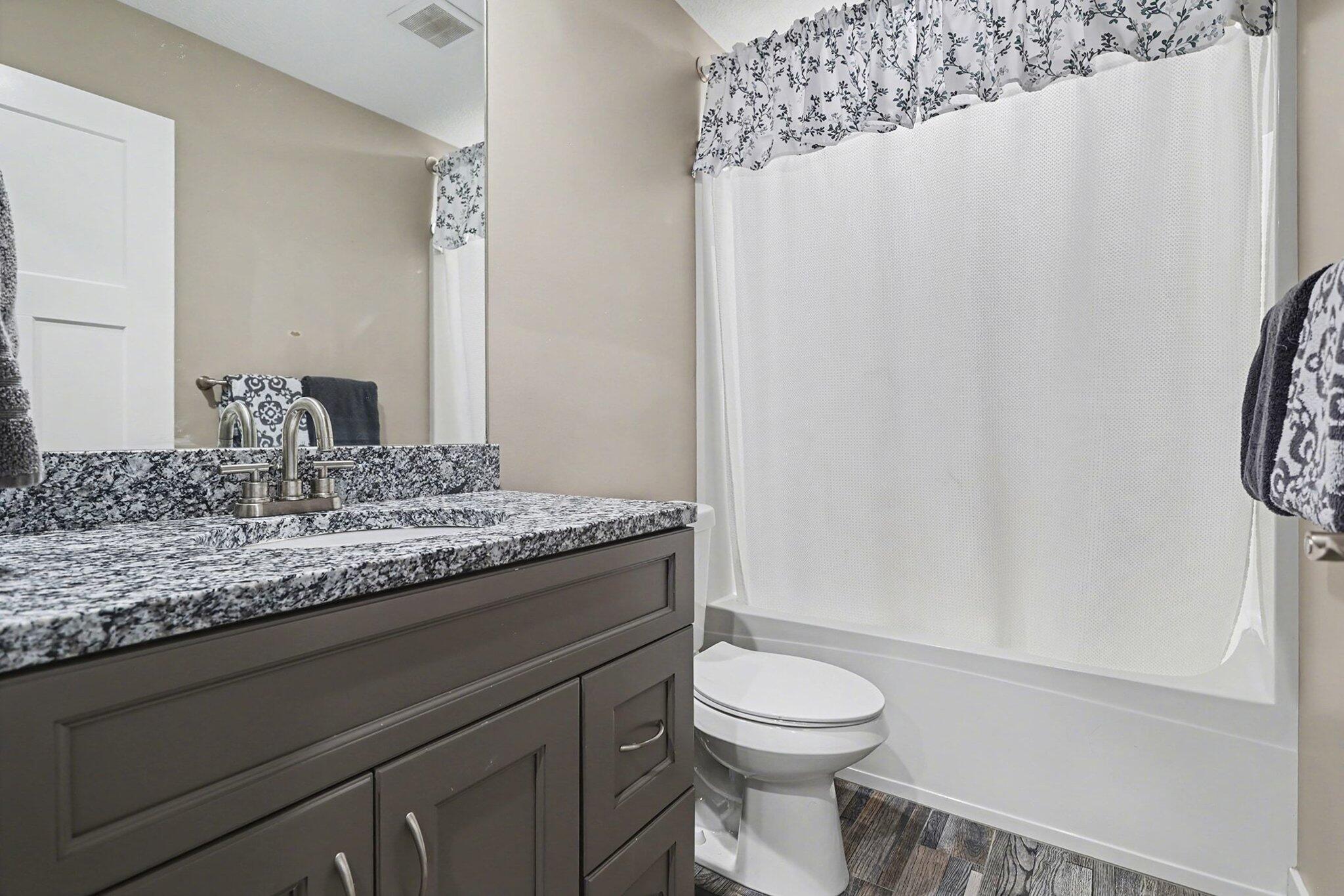 29 Tanner Run Coldwater, MI 49036 - Photo 22 of 29 022_file_9748