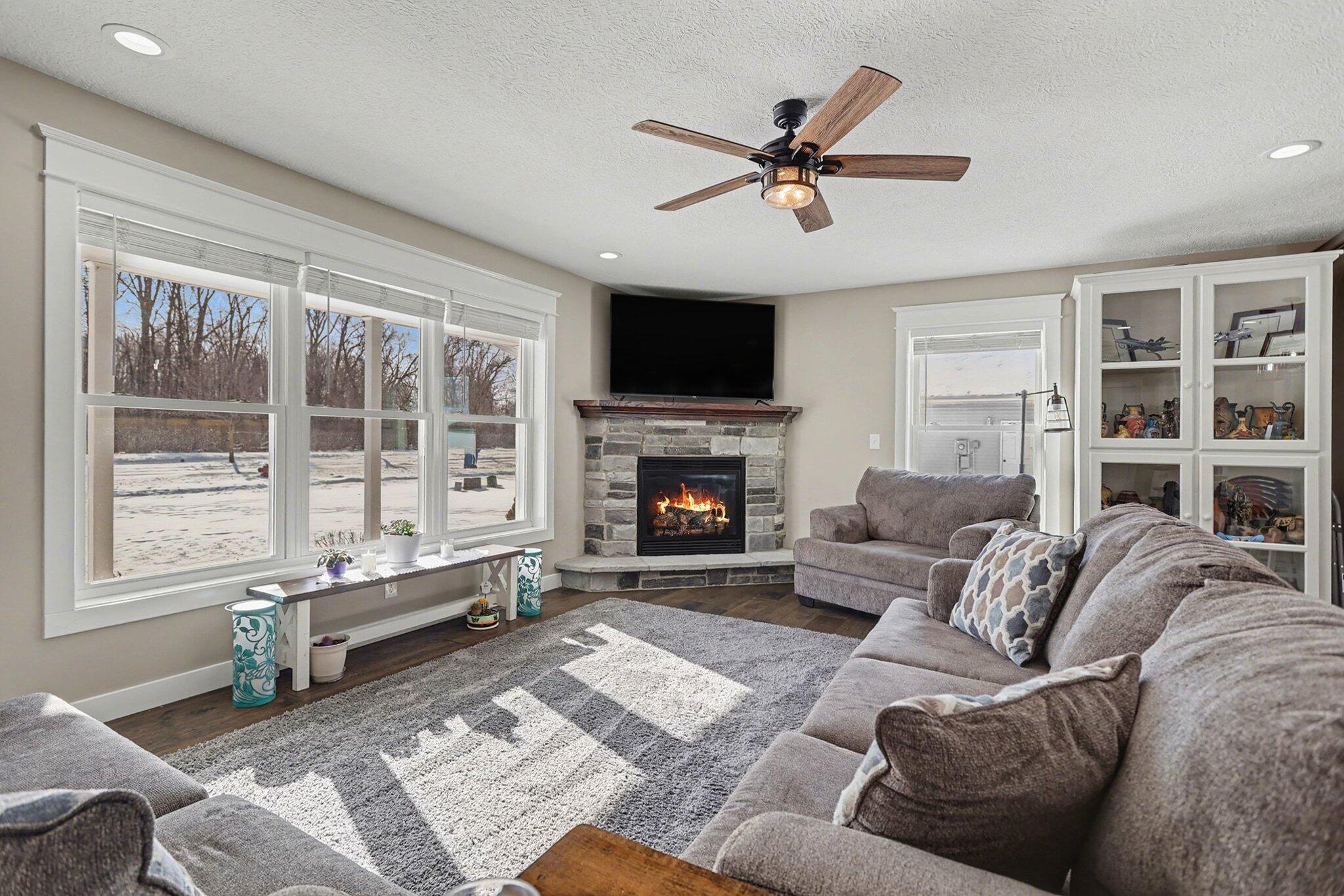 29 Tanner Run Coldwater, MI 49036 - Photo 6 of 29 006_file_1232