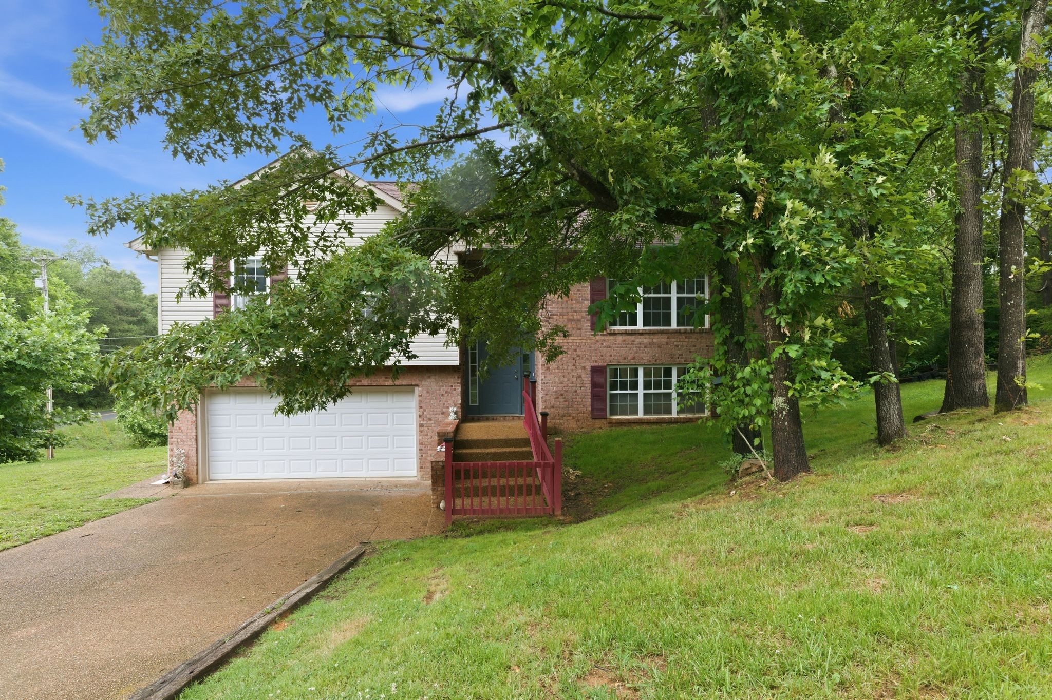 7500 Cherokee Hills Road Fairview, TN 37062 - Photo 2 of 33