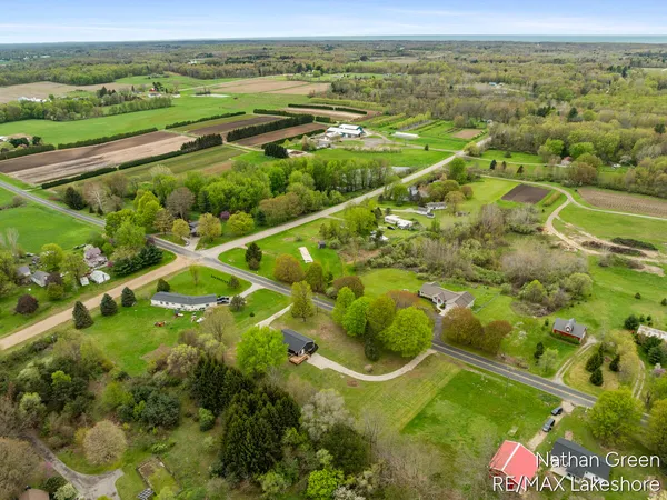 $459,900 | 2015 64th Street, Fennville, MI 49408