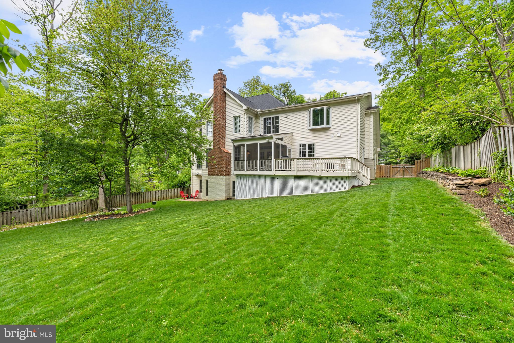 4013 Laurel Road Alexandria, VA 22309 - Photo 11 of 48