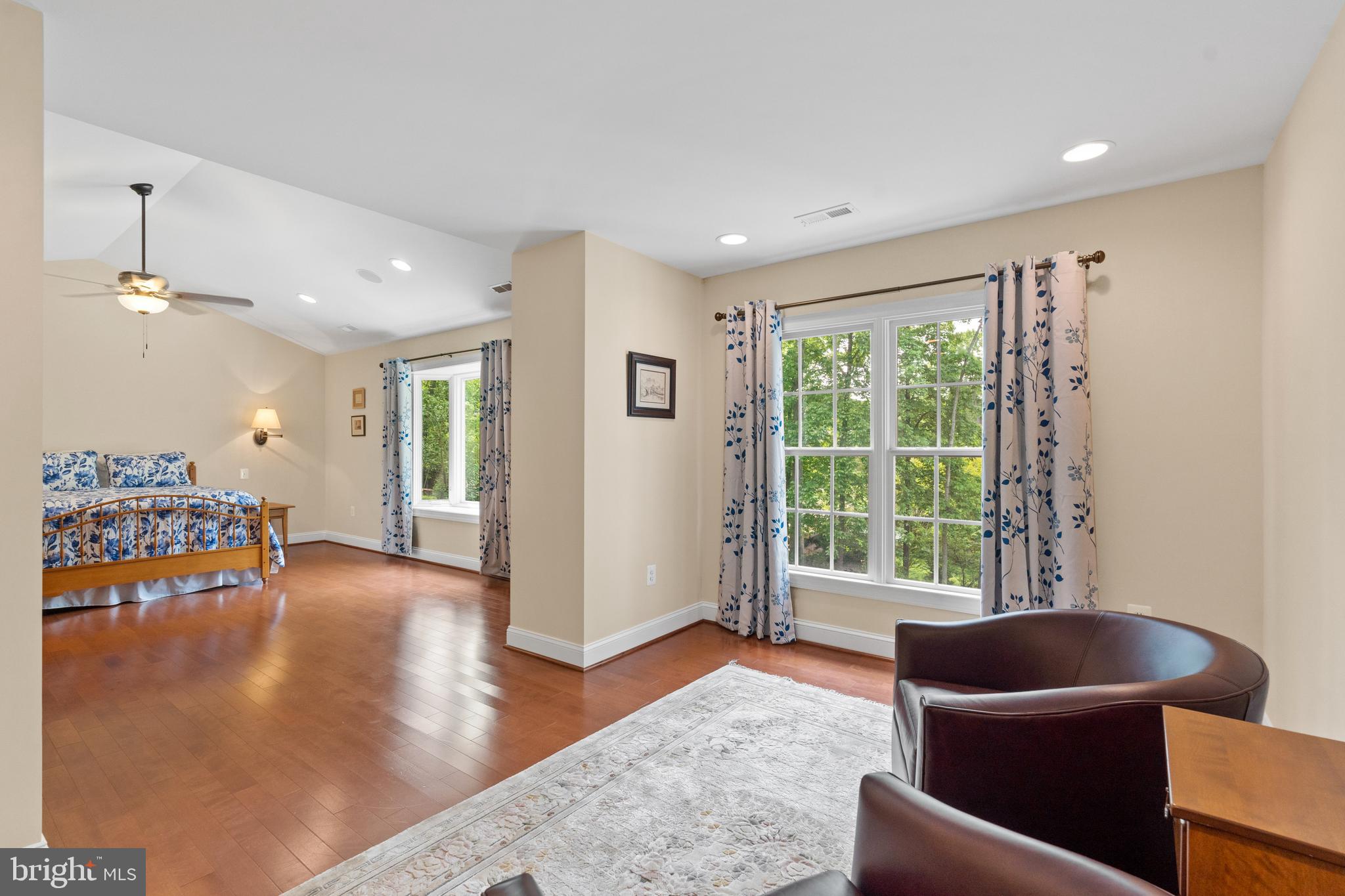 4013 Laurel Road Alexandria, VA 22309 - Photo 35 of 48 Beautiful views of lush yard