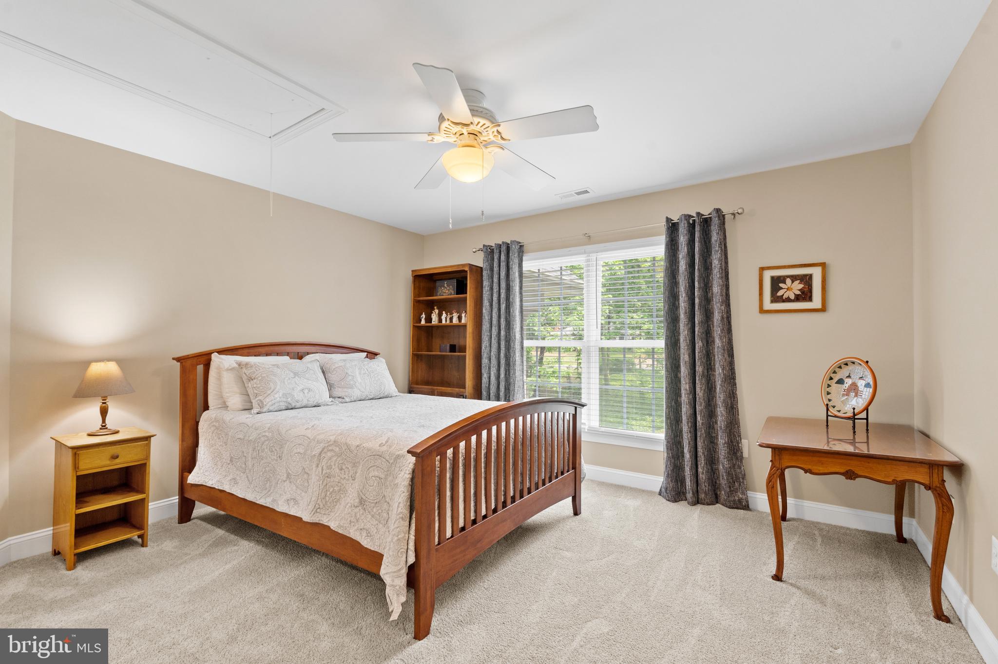 4013 Laurel Road Alexandria, VA 22309 - Photo 39 of 48 Second bedroom en suite