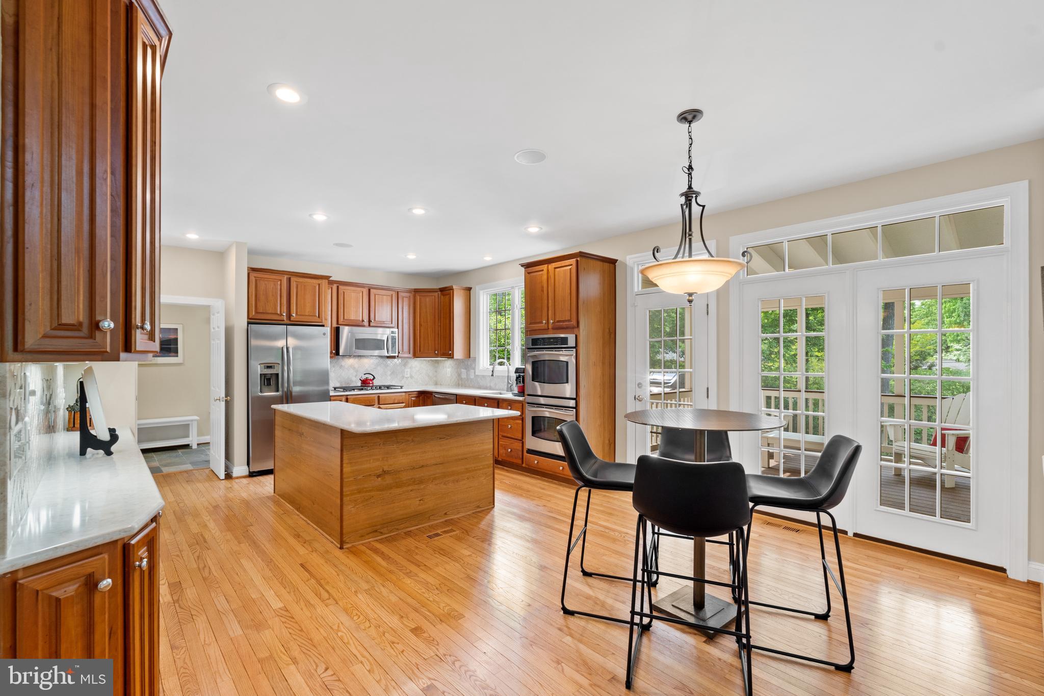 4013 Laurel Road Alexandria, VA 22309 - Photo 7 of 48