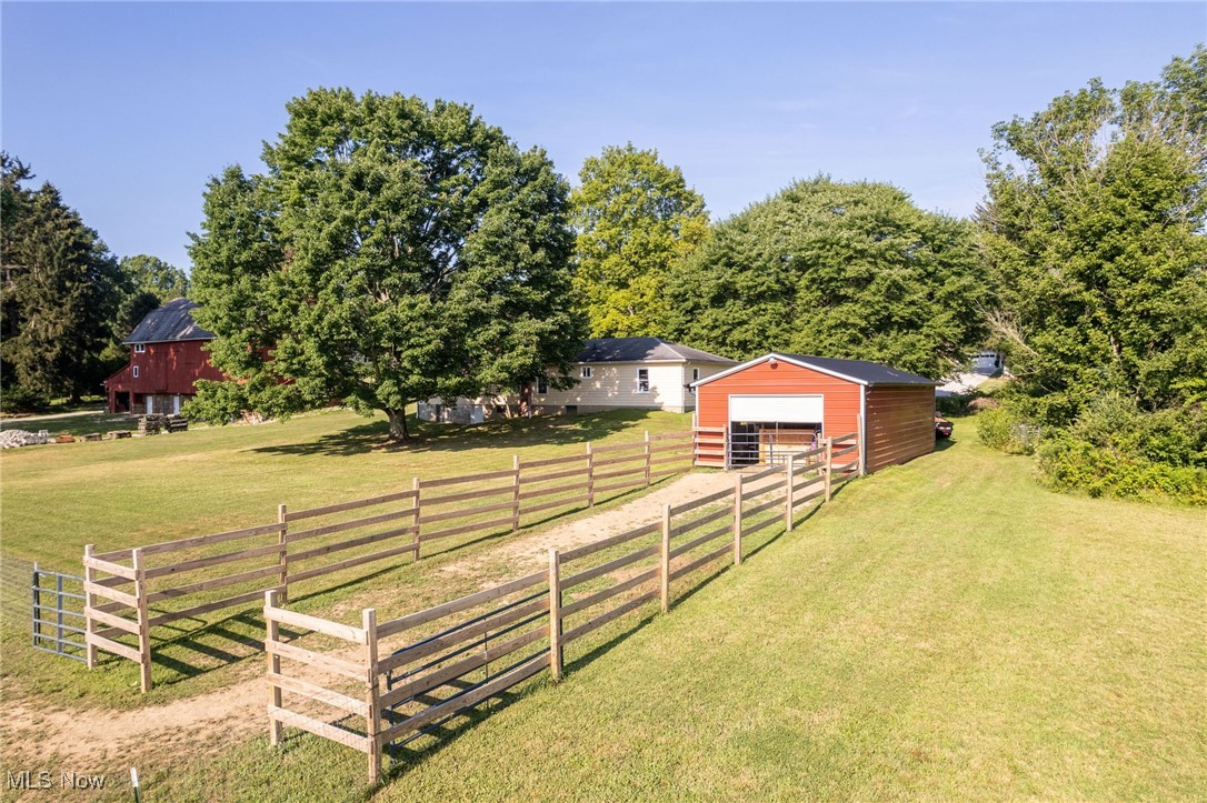 2045 South Medina Line Road Wadsworth, OH 44281 - Photo 3 of 26
