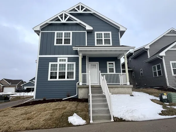 $476,900 | 15 Bluestem, Mount Horeb, WI 53572