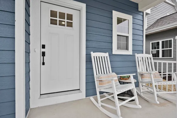 $466,900 | 15 Bluestem, Mount Horeb, WI 53572